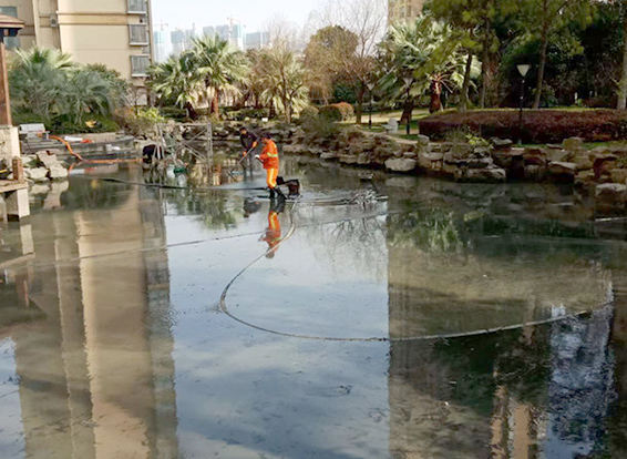 喀左景观池淤泥清理